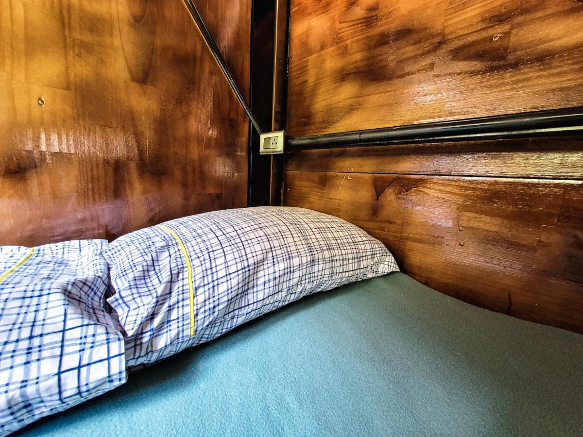 Wolf Totem Steam Punk Guesthouse Pisac Ngoại thất bức ảnh