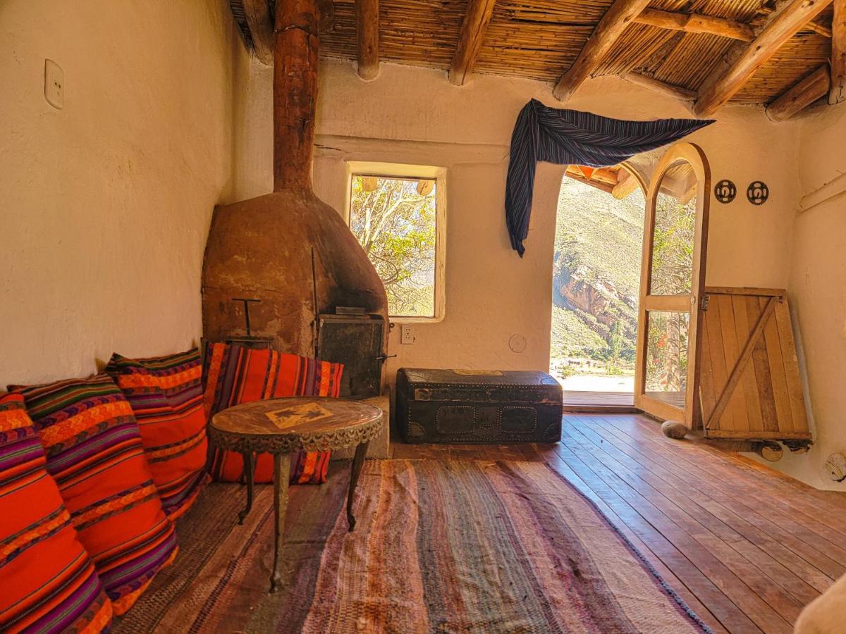 Wolf Totem Steam Punk Guesthouse Pisac Ngoại thất bức ảnh