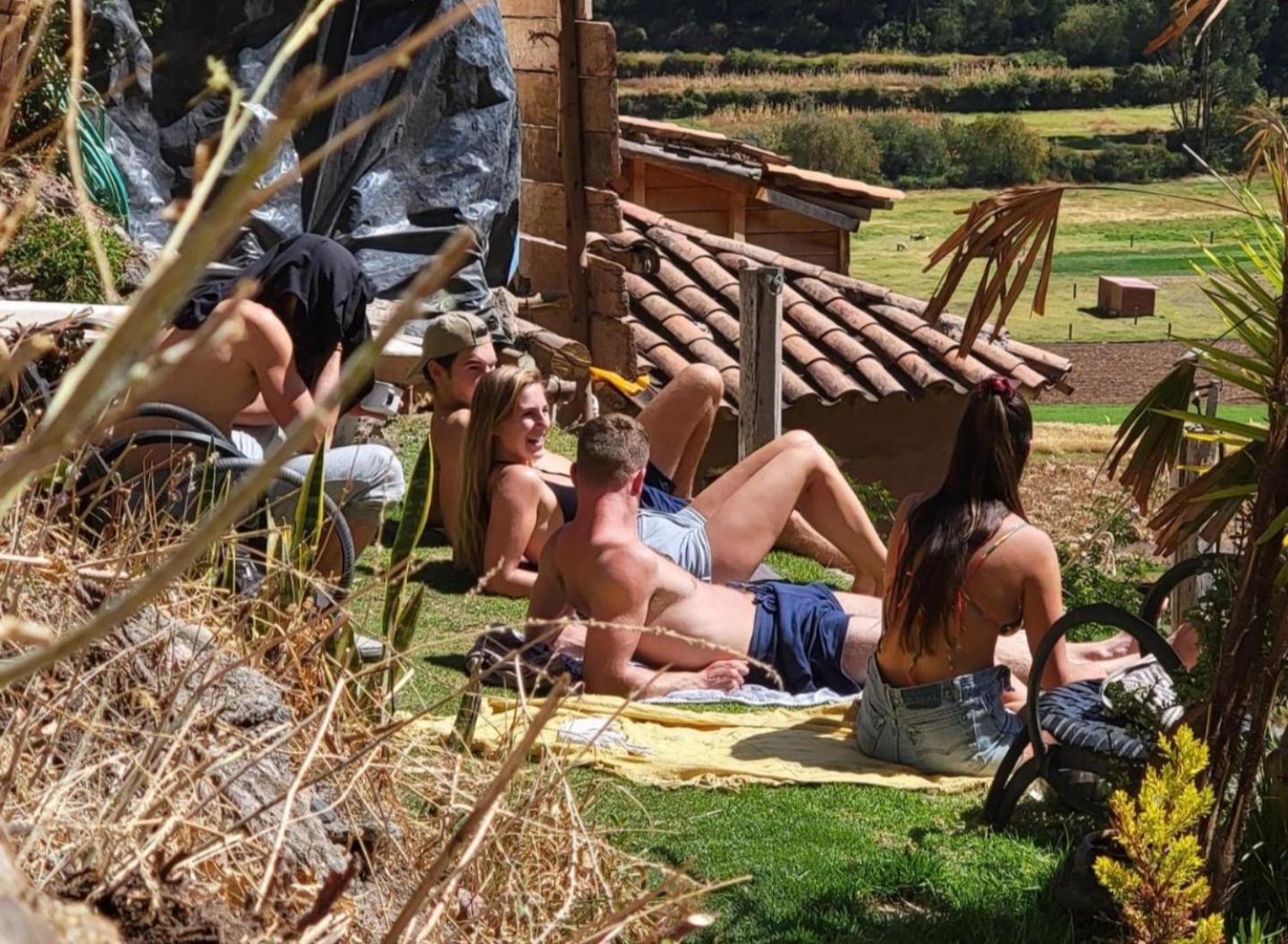 Wolf Totem Steam Punk Guesthouse Pisac Phòng bức ảnh
